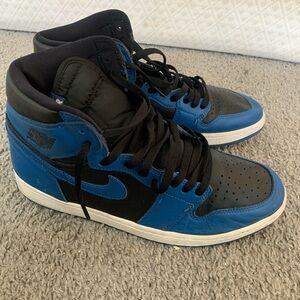 Jordan Men's Black and Blue High-Top Sneakers